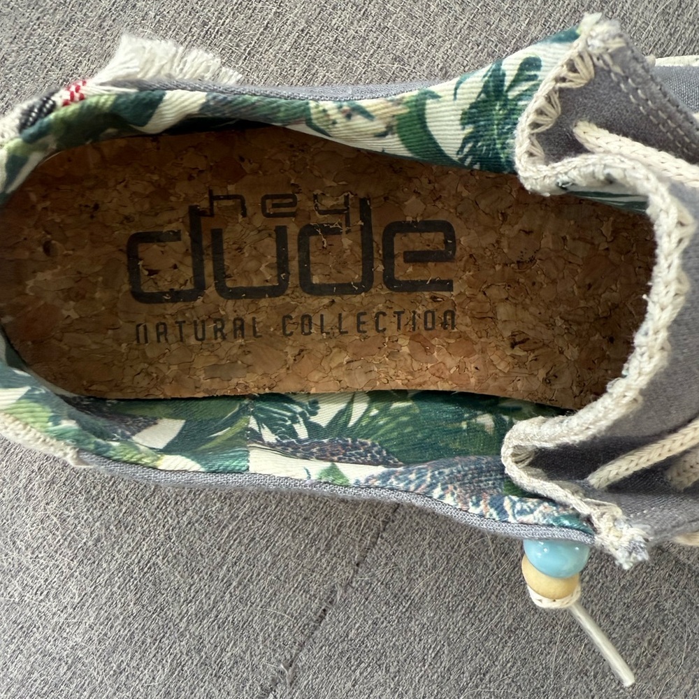 Hey Dude Light Denim / cream colored Size 7 - Picture 5 of 5